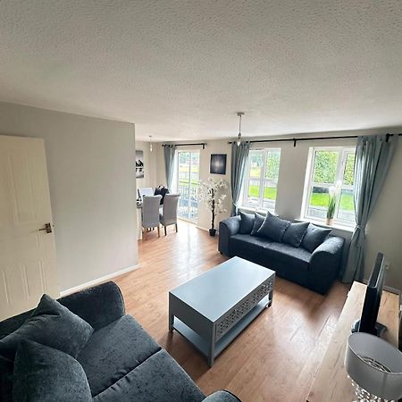 Lovely 2 Dbl Bed Apartment Near Heaton Park And North Manchester Hospital With Parking 외부 사진